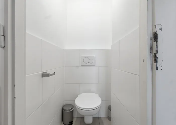Bright - 3br - Fast Wifi - At Bus And Tram Station * Відень